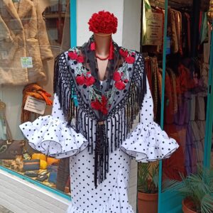 TRAJE DE FLAMENCA CANASTERO CON SUBIDA