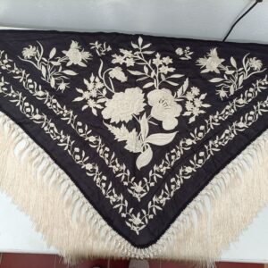 MANTON BORDADO MARIA